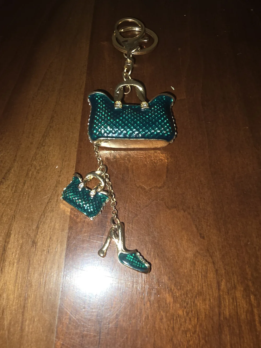 N/A stylish emerald
